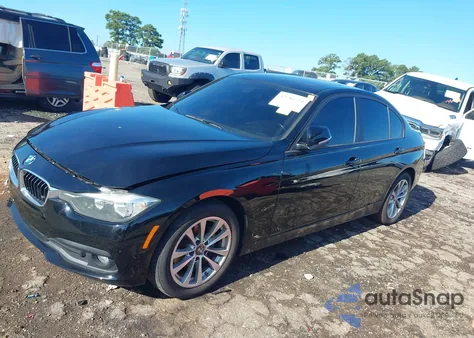 2016 BMW 320I z USA, uszkodzony, nr VIN WBA8E1G59GNU11418